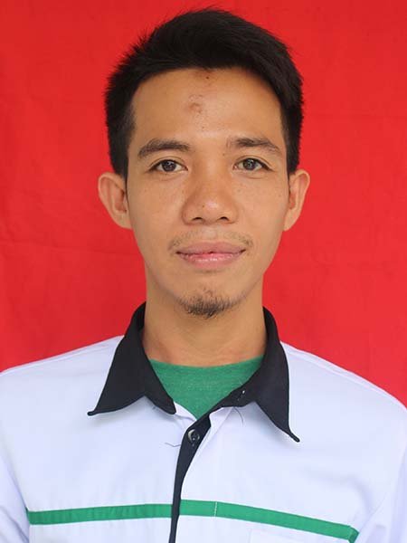 Ahmad Syamsuri, S.Pd.I., (Guru Akidah Akhlak)